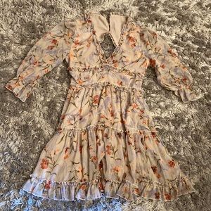 Vici floral dress size small NWOT